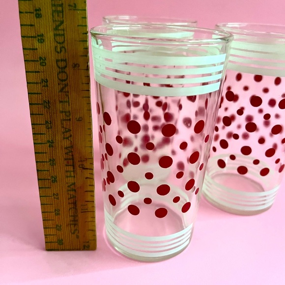 Set of 3 red and while polka dot cocktail glasses - Picture 5 of 5